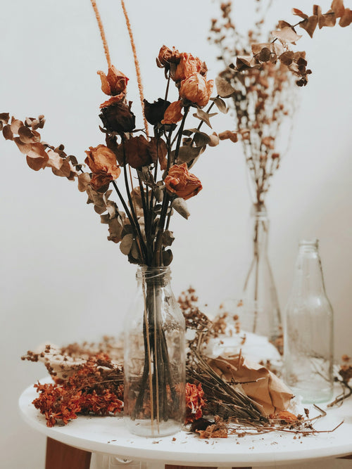 Trockenblumen-Arrangement